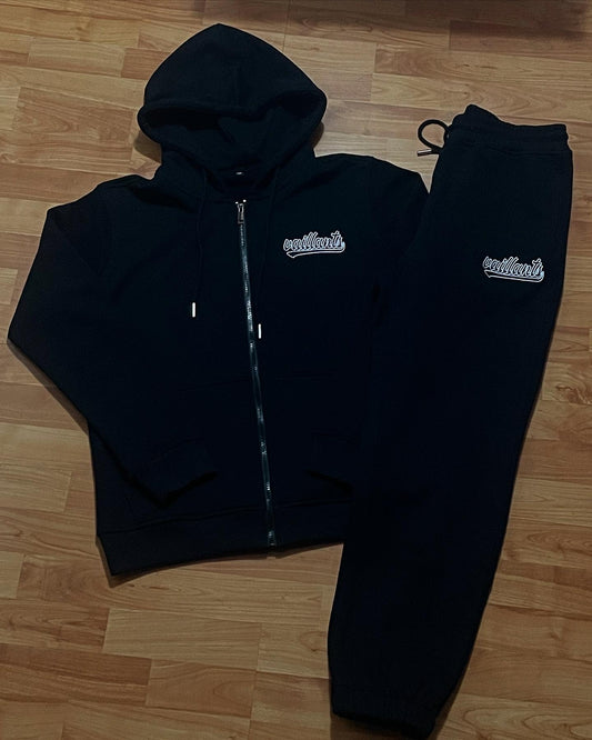 BLACK TRACKSUIT